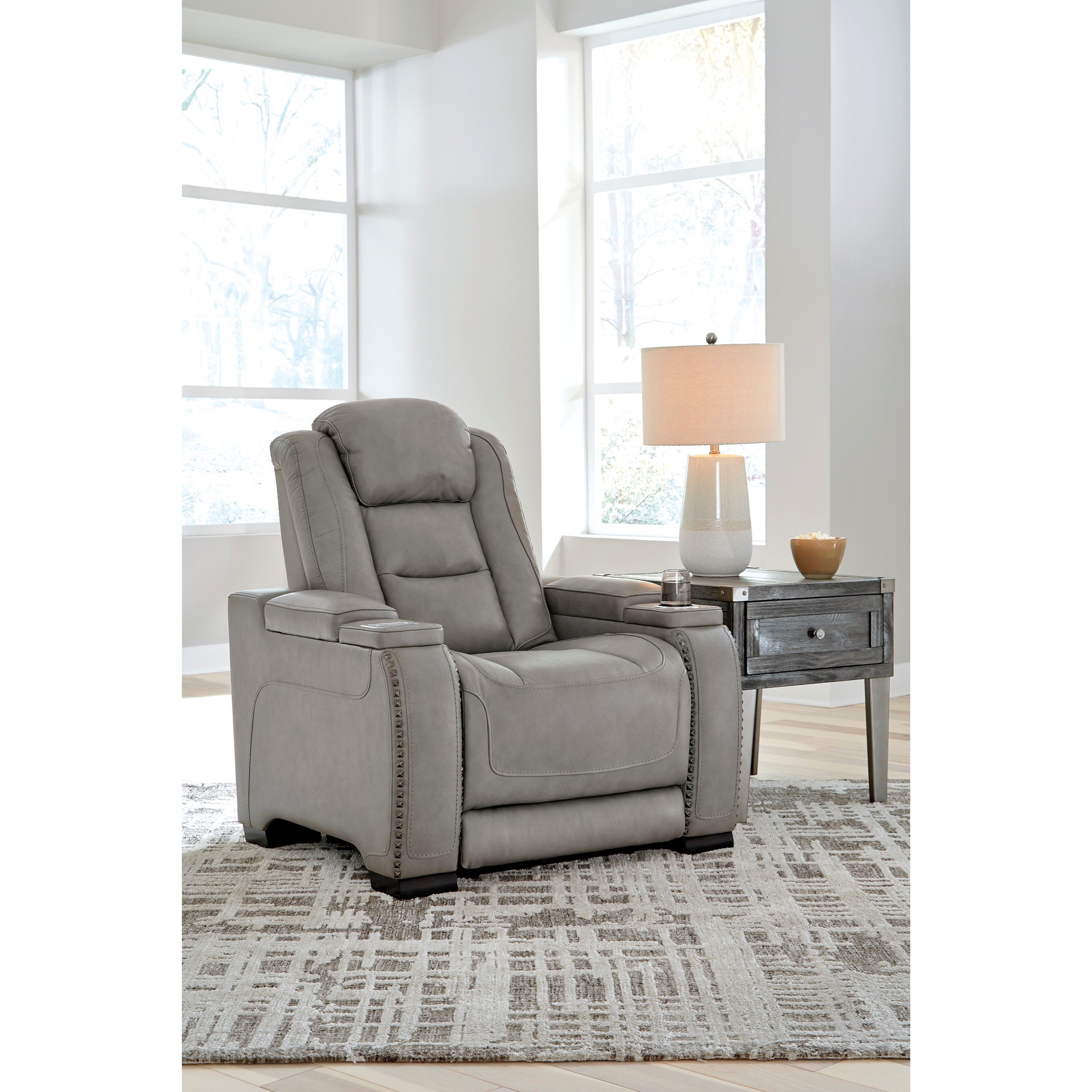 Signature Design by Ashley The ManDen Contemporary Power Recliner with